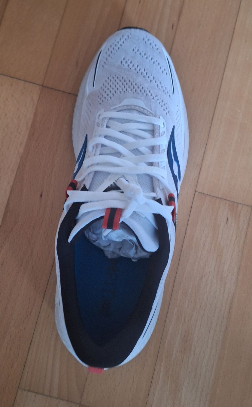 Saucony Herrenschuhe: saucony Snaker – Neu und originalverpackt aus Nidau von Alpha2202 4