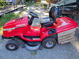 Rasentraktor Honda HF 2417
