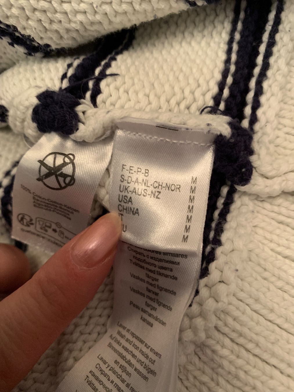 Maglioni & Felpe: Joli pull La Redoute taille M – Usato da MEYRIN venduto da Gwendo10 3