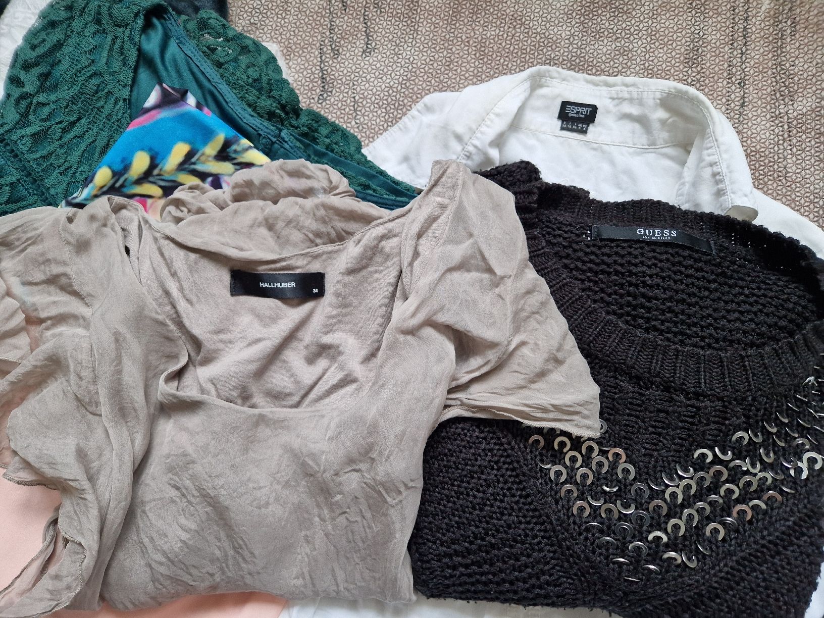 Lotti di vestiti: Kleiderpaket Gr. S – Usato da Triengen venduto da KittyKat6 2
