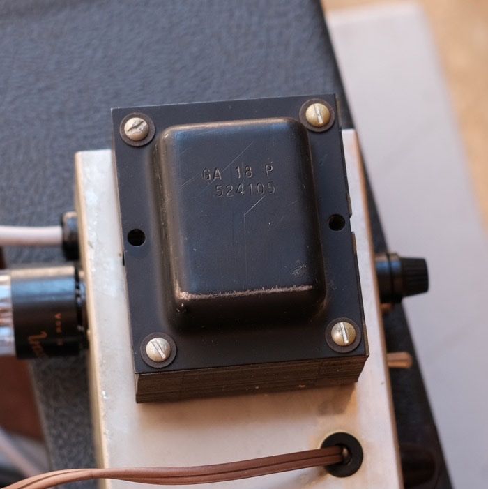 Epiphone Amplificatori: 1962 Epiphone Devon Tremolo Amp – Usato da Iseo venduto da Fandango-Guitars 7