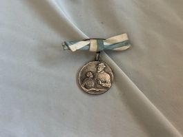 Medaille Knabenschiessen Zürich mit Band