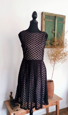Malvin Hamburg elegantes feminine Spitzen Kleid Gr. S