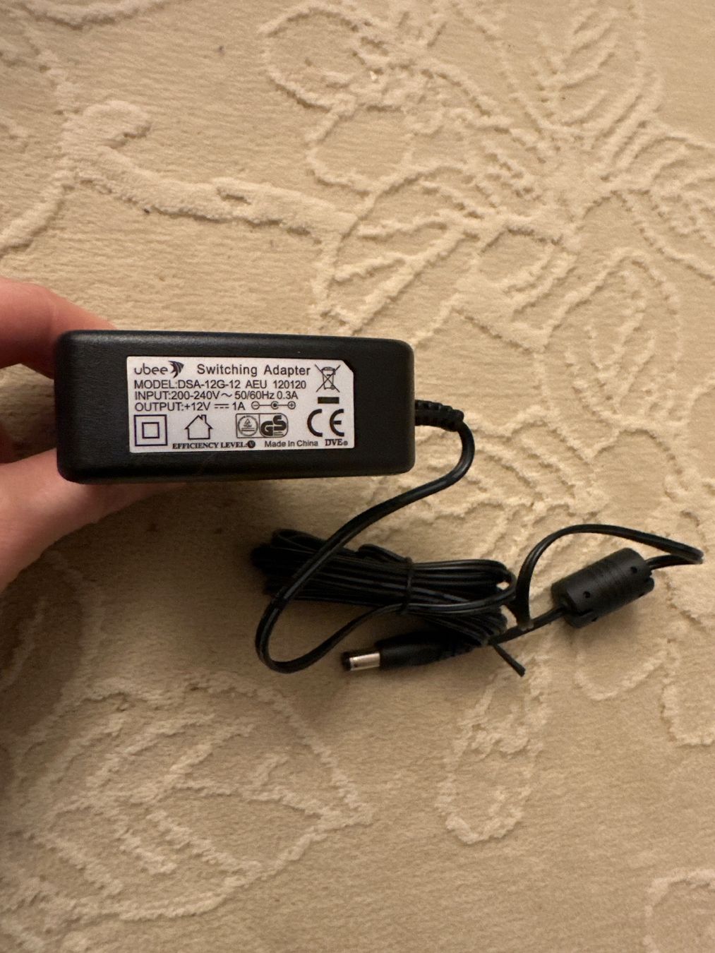 Unità & Adattatore: Netzteil Ubee DSA-12G-12, 12V 1A adapter – Usato da Ebikon venduto da zrg_vv7h