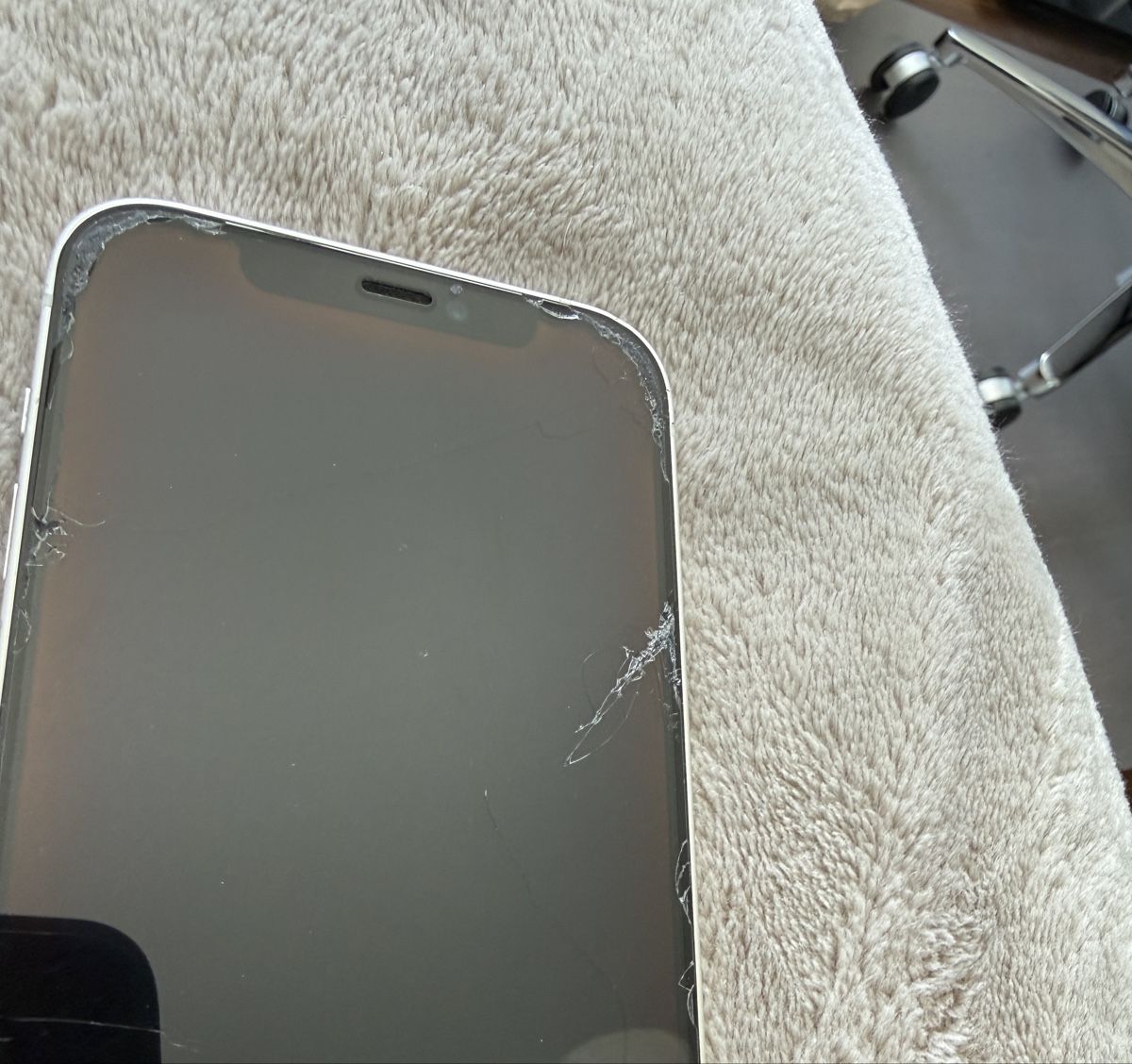 Apple Telefoni cellulari / Smartphones: IPhone 12 256gb – Usato da stüsslingen venduto da Aless14 1