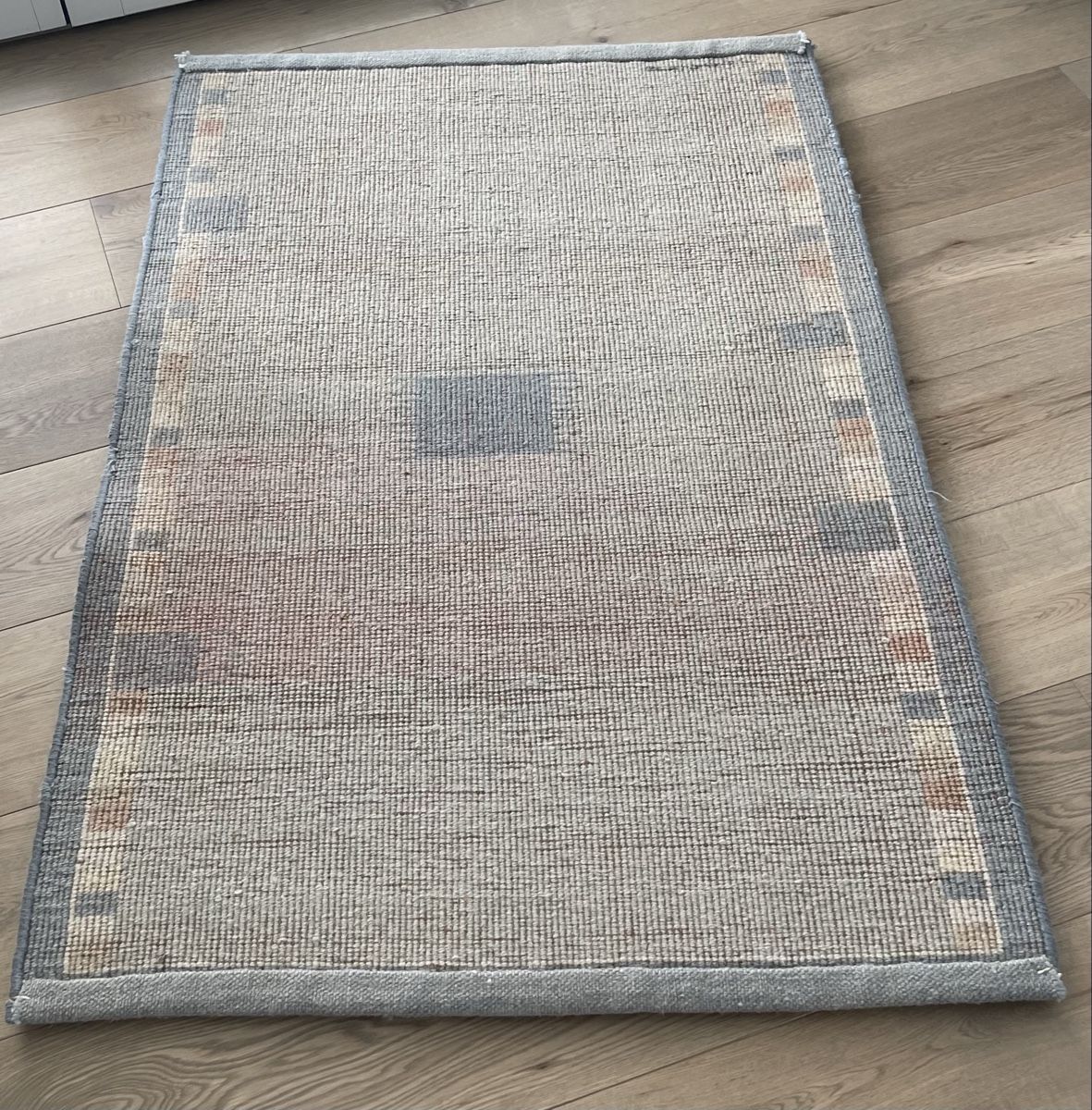 Tappeti: Teppich Grau/Beige – Usato da Widen venduto da ror_v76x 3