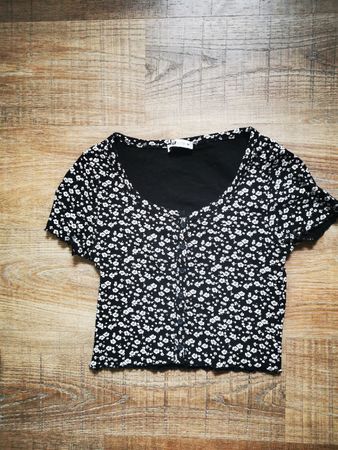 Bluse mit Blumenmuster von FB Sister, Grösse M!