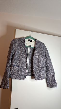 Stylish Women's Tweed Jacket - Perfect for Autumn Days!