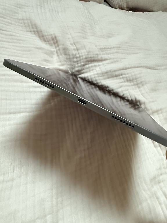 Apple Tablet PC: Apple Ipad Pro 4.Generation - Top Zustand! – Usato da Ennenda venduto da ldi_6z8v 2
