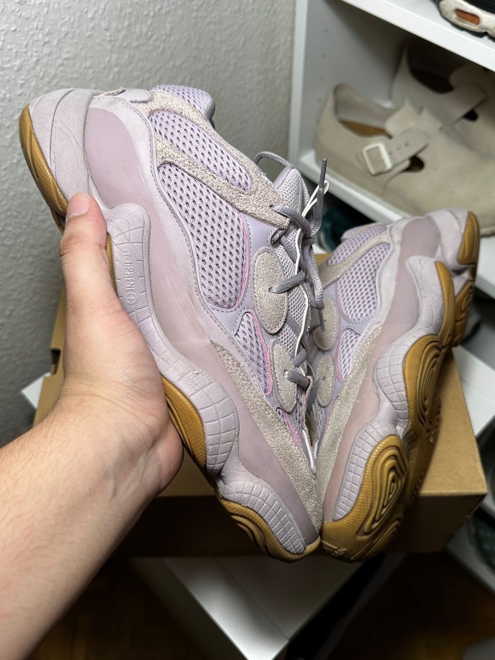 Adidas Scarpe da uomo: Yeezy 500 Soft Vision – Usato da Châtelaine venduto da 333shop