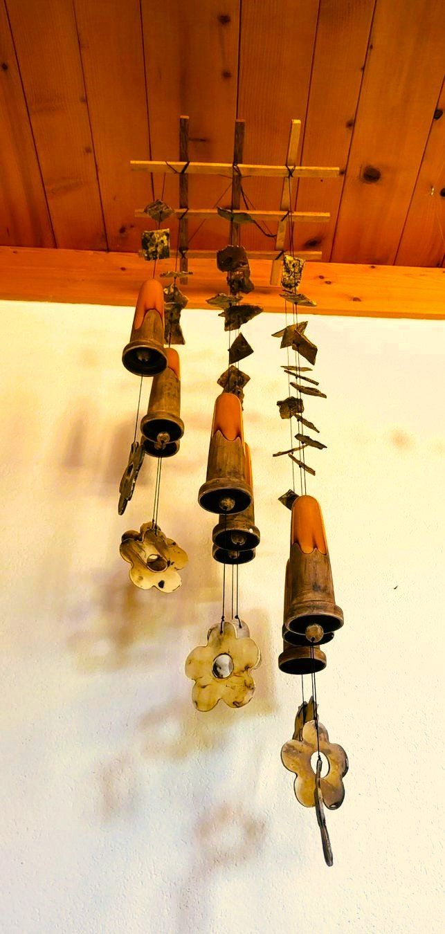 Glocken & Treicheln: Keramik Glocken Windspiel 178 cm lang – Gebraucht aus Schafhausen im Emmental von Herzrose 2