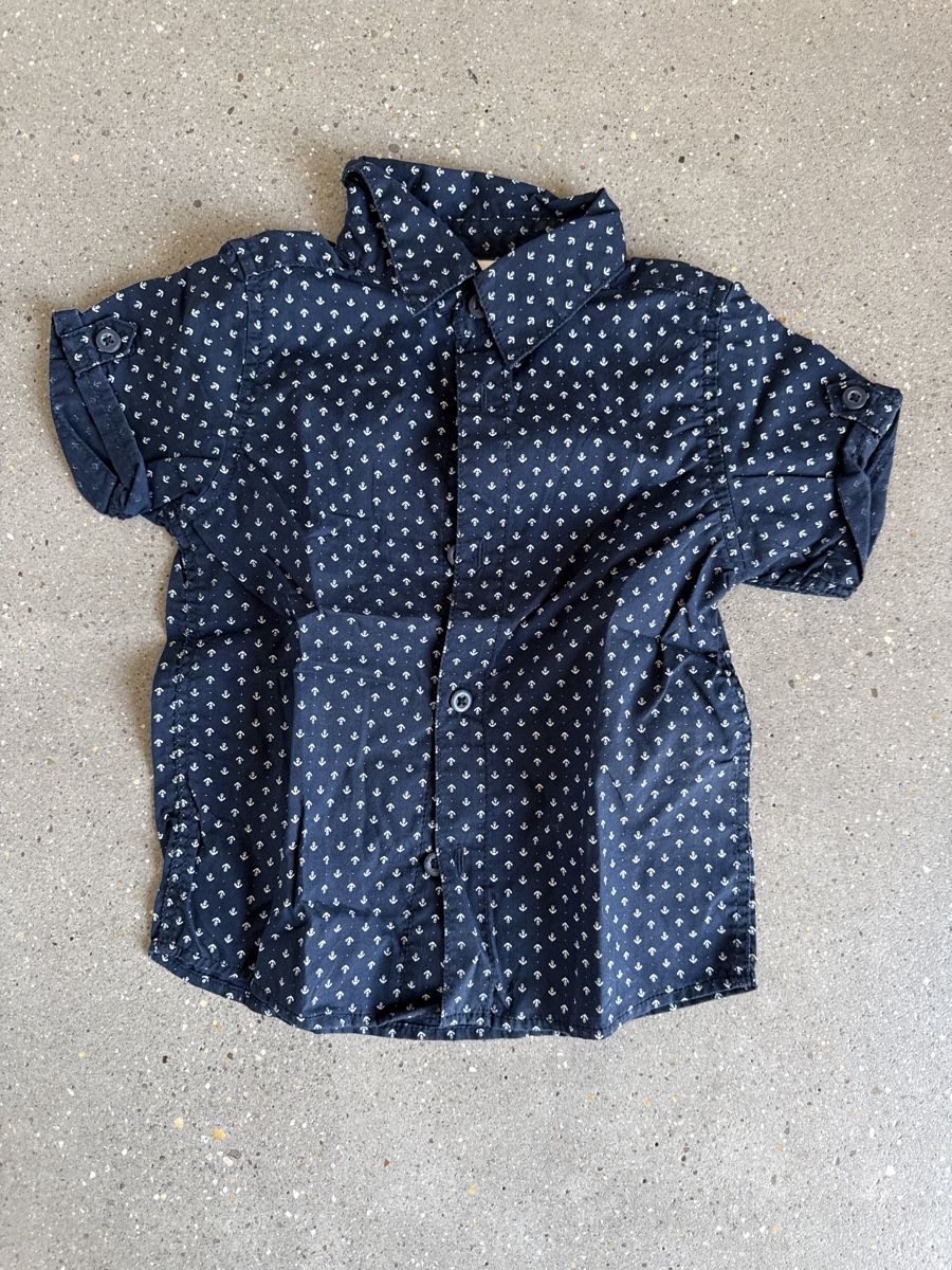 Name It Camicie, T-shirt & Polo: Kinderhemd Name it dunkelblau mit Anker Grösse 86 – Usato da Affoltern am Albis venduto da manurun
