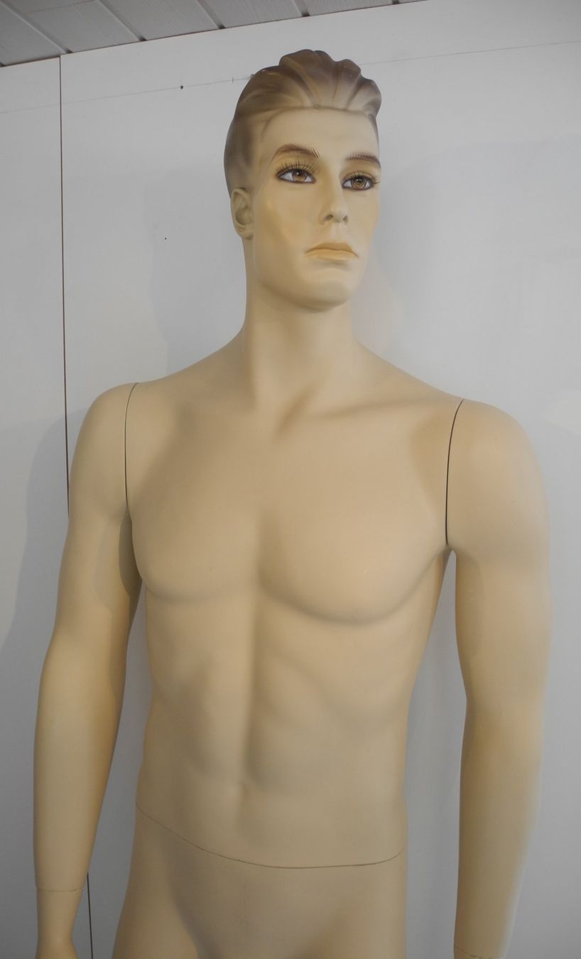 Altro in Decorazioni & Accessori: Schaufensterpuppe / Mannequin antik "Ken" – Usato da Kottwil venduto da Crazyrolf