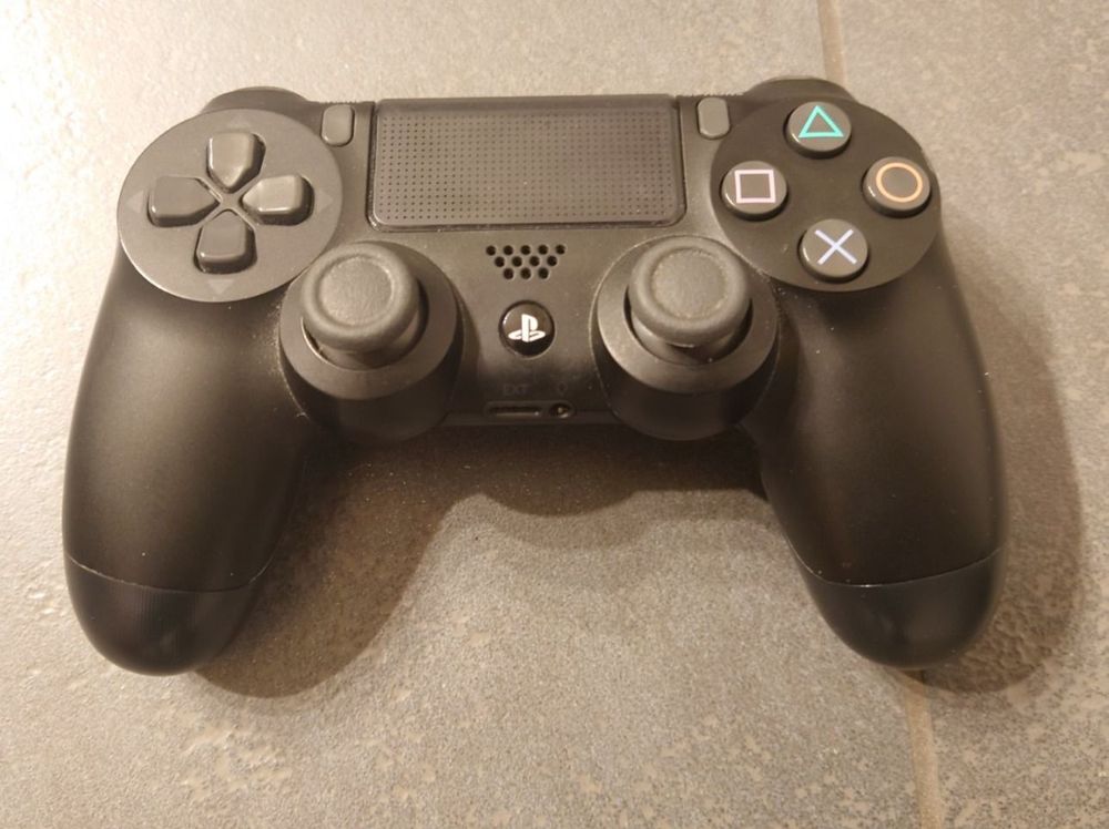 SONY PS4 Controller Kaufen auf Ricardo