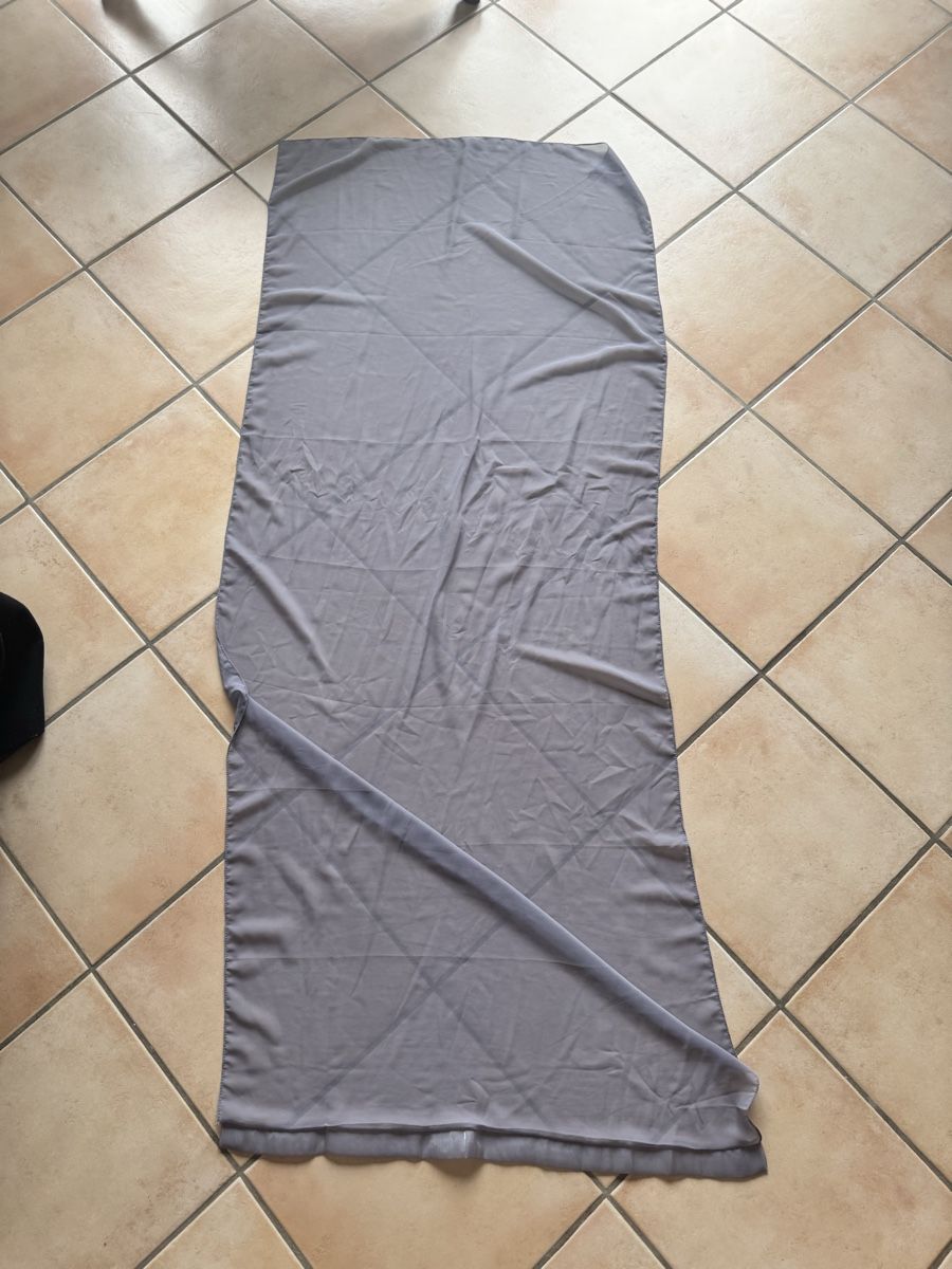 Vestiti: Abaya grise organza – Nuovo e nell'imballaggio originale da Lonay venduto da nei_79jc 8