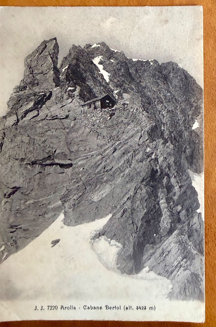 Cartes postales: Arolla - Cabane Bertol 1914 – D'occasion à Lutry par Ediego