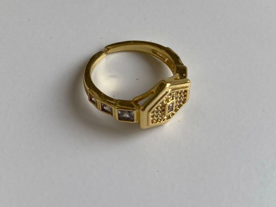 Anelli: Vergoldete Zirkonia Solitär Ring – Nuovo (secondo la descrizione) da Givisiez venduto da dor_xb9k 2