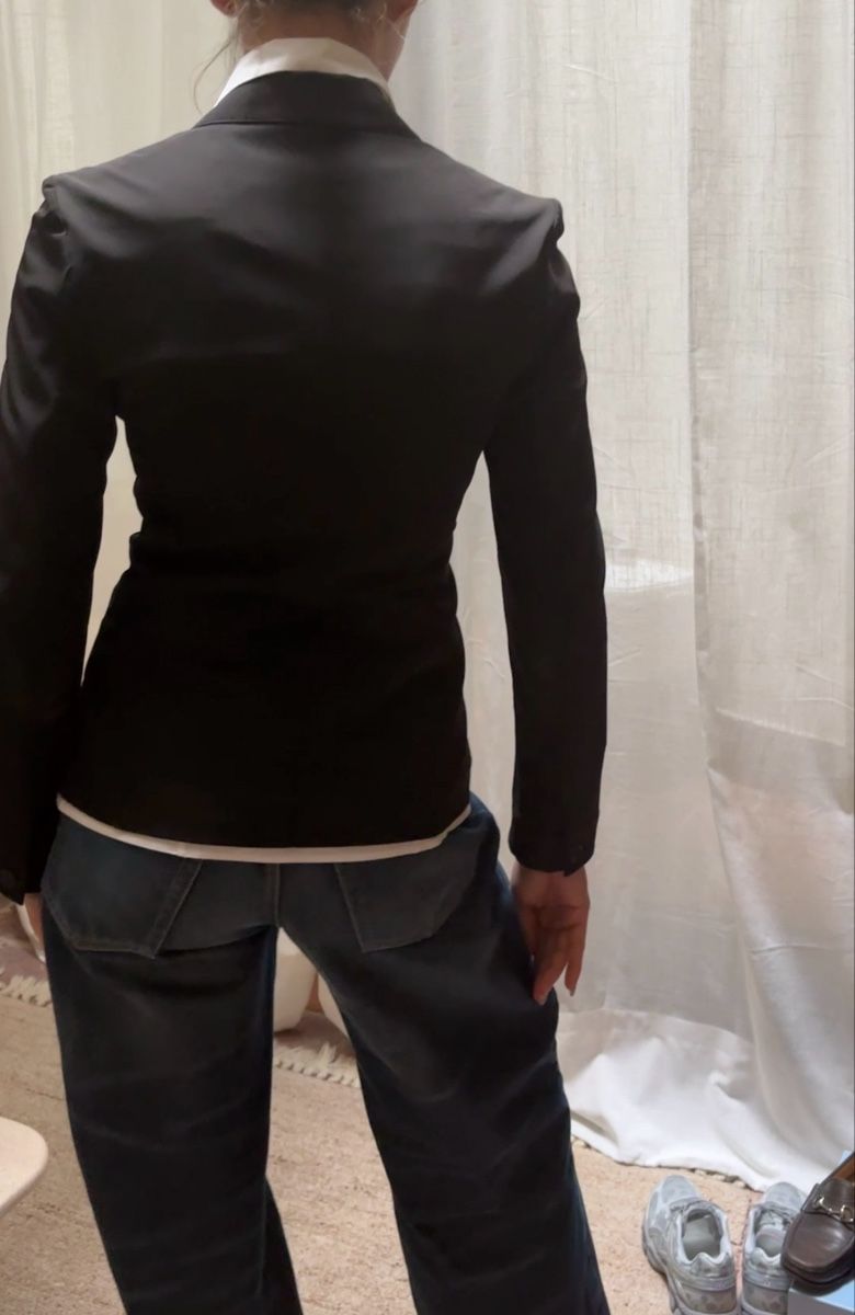 Prada Giacche: Vintage Prada Nylon Blazer Schwarz – Usato da Bern venduto da kue_db29 4