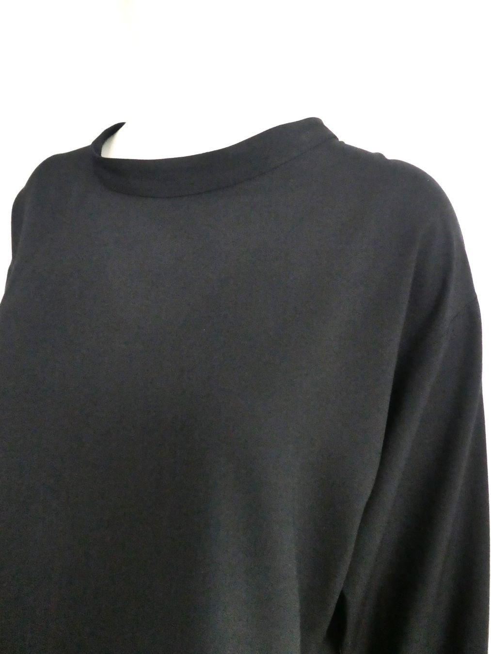 Weekday Blusen: WEEKDAY edle Bluse Oversize neuwertig, Gr. S/M – Neu (gemäss Beschreibung) aus Berneck von chouchou1415 1