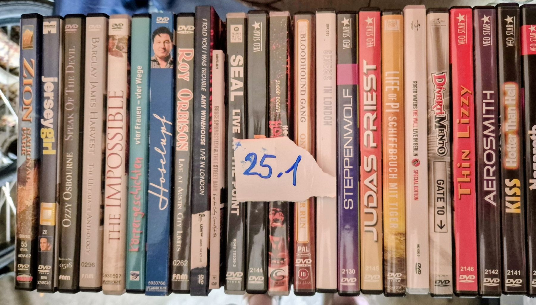 Alle DVDs: 500 Stk. Blue Ray+DVD Konvolut – Gebraucht aus Zweisimmen von Kleindietwil 2