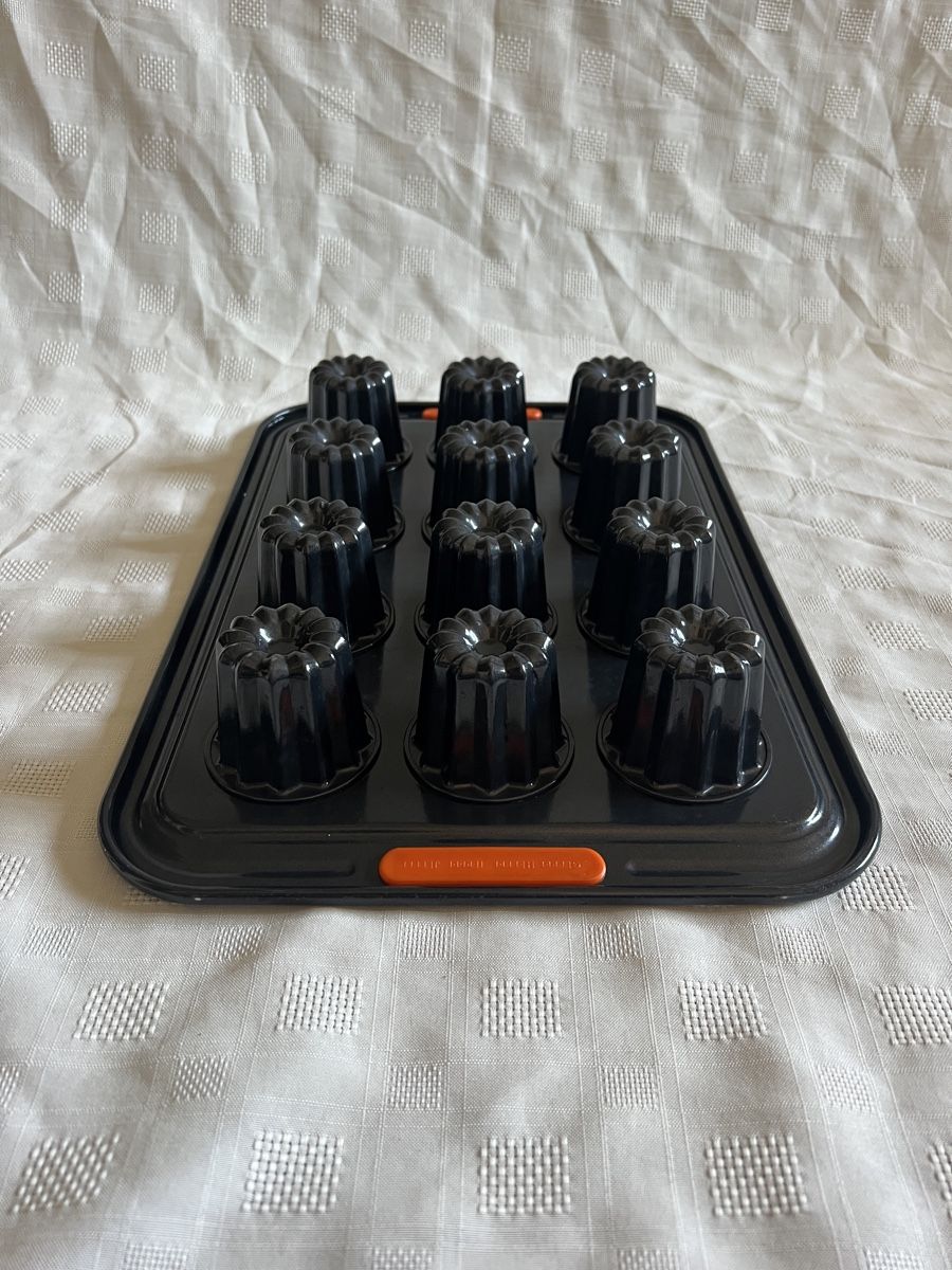 Le Creuset Teglie da forno: Le Creuset - Moule à cannelés – Usato da Genève venduto da gabridebus 2