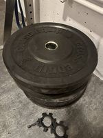 Bumper Plates schwarz Crossfit Gewichte