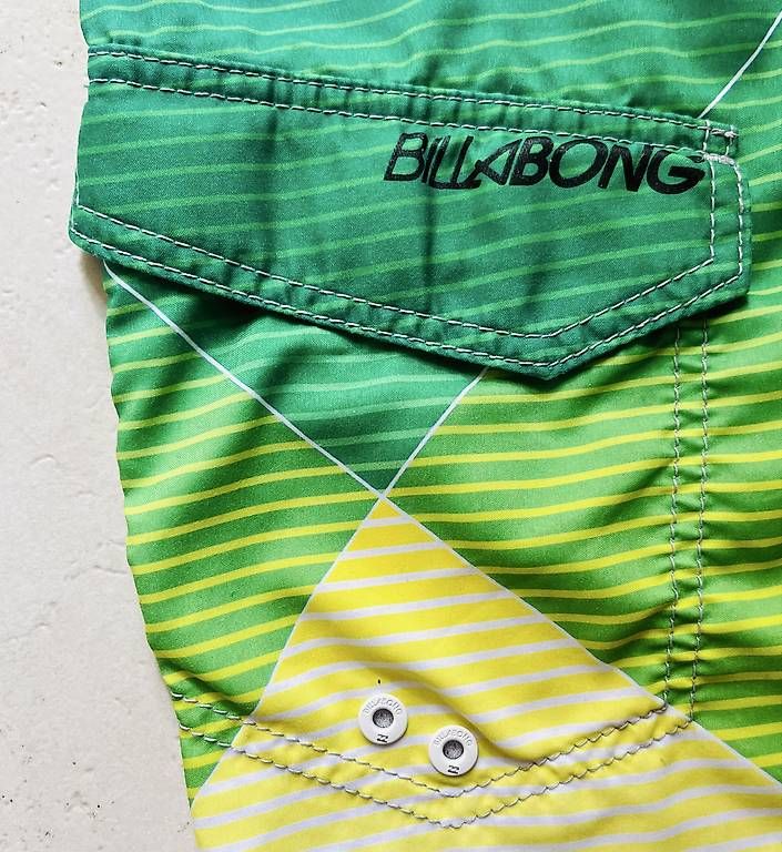 Pantaloni: Originale Billabong-Shorts – Usato da Zürich venduto da kangi25 1