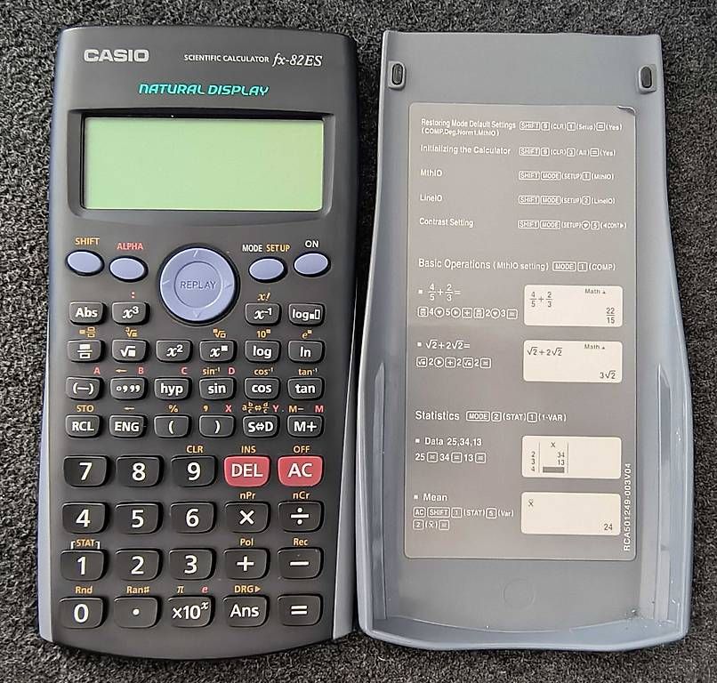 Casio Calcolatrici tascabili: Casio fx-82ES Taschenrechner – Usato da Waedenswil venduto da Jetztodernie
