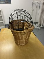 Basil Hundefahrradkorb mit Gitter-KlickFix Halterung 