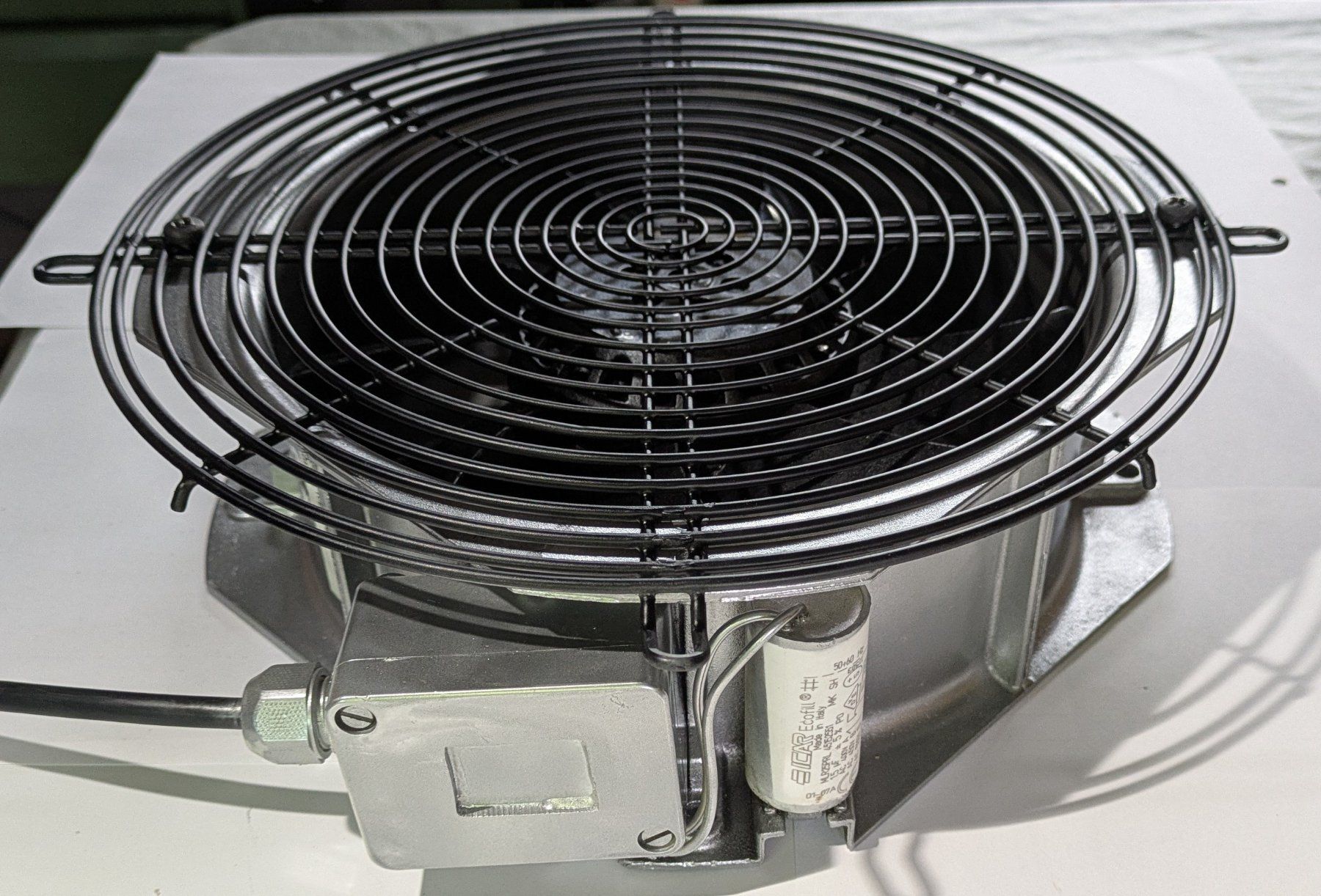 Ventilatori: Industrieventilator, Gebläse von EBM – Usato da Wilen b. Wollerau venduto da Tinkerer