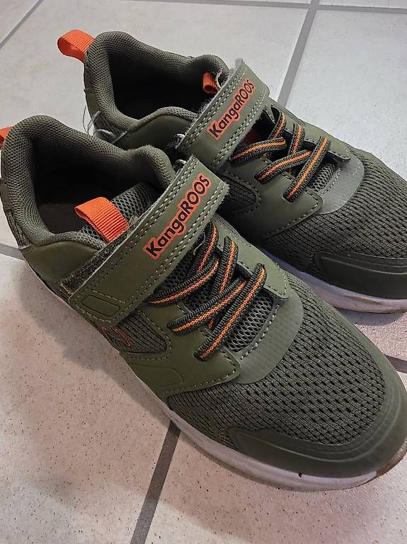 Scarpe per ragazzi: Kinderschuhe – Usato da Villnachern venduto da ssp_m6rk