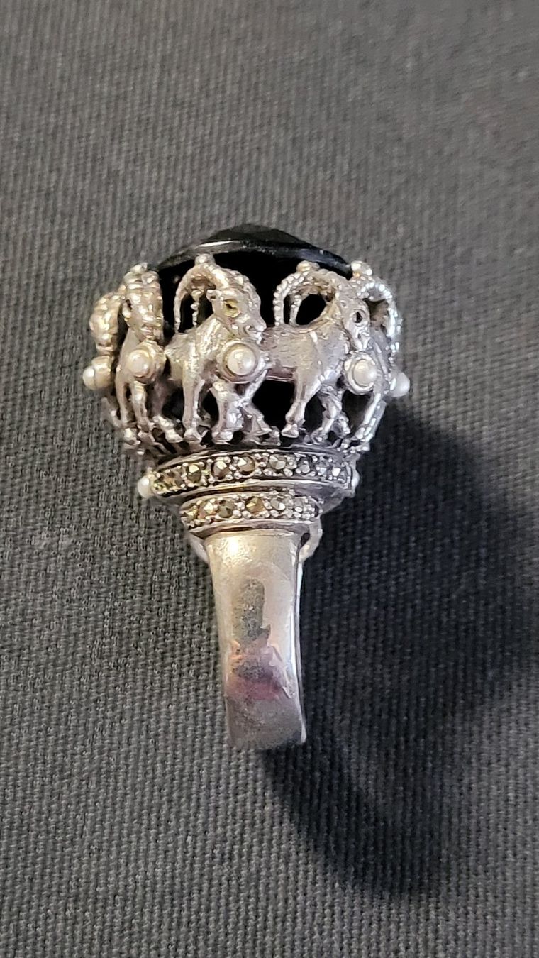 Ringe: Mega Designerring mit Steinböcken – Gebraucht aus Basel von spinne02 4