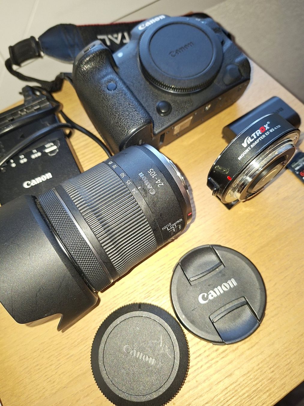Canon Fotocamera: KIT CANON EOS R5 +SD CFx RF24-105 STM VILTROX adapter EF-R3 – Usato da Vétroz venduto da Aurorafiddler 2