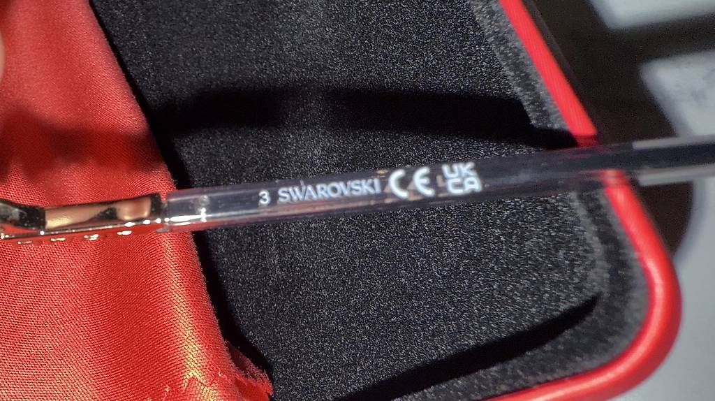 Occhiali & Lenti:  SWAROVSKI Damen Sonnenbrille  – Usato da Inwil venduto da Rknuddel 4