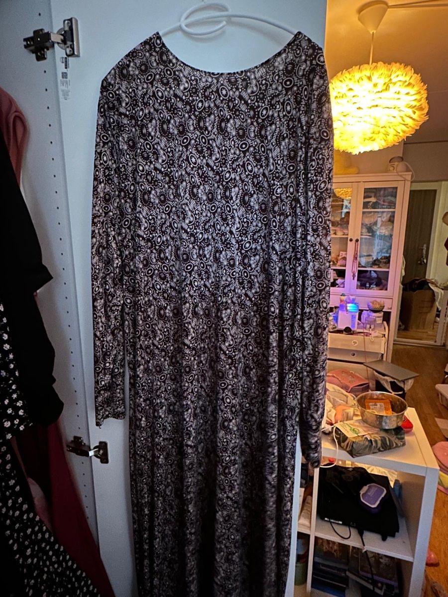 Lotti di vestiti: Kleidung  – Nuovo (secondo la descrizione) da Horgen venduto da emi_9dyh 4