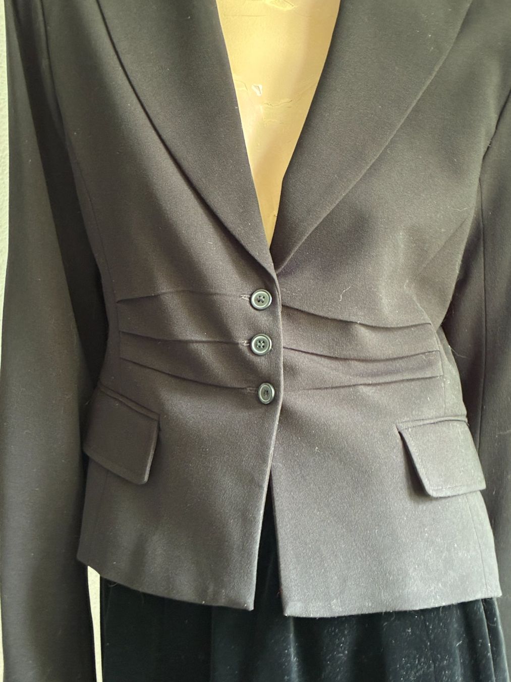 Giacche: Schwarzer Blazer von SINEQUANONE Grösse 36 – Usato da Kloten venduto da Nephty 3