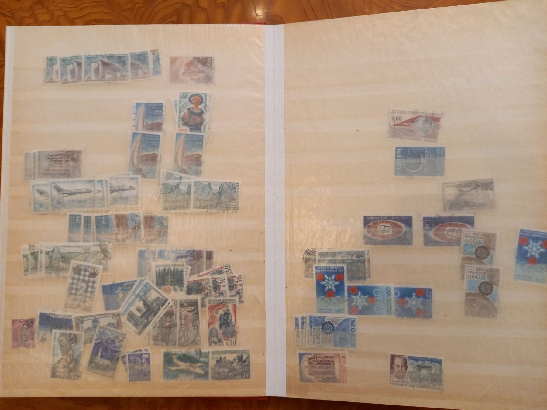 Tutti i francobolli: petite collection de timbre-poste français oblitérés – Usato da Lausanne venduto da leneko 1