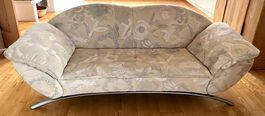 2 Stück, 3-er Sofa 2.00 Meter, Blumenmuster Stoff