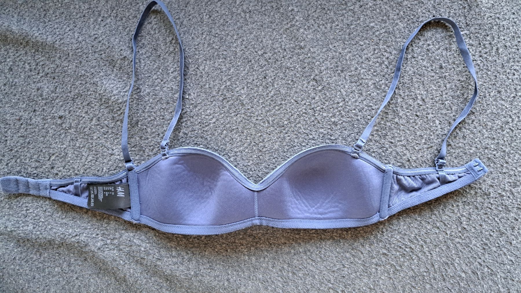 H&M Altra biancheria intima: BH, H&M Grösse 36, Träger abnehmbar – Usato da Riehen venduto da Chimpara 3