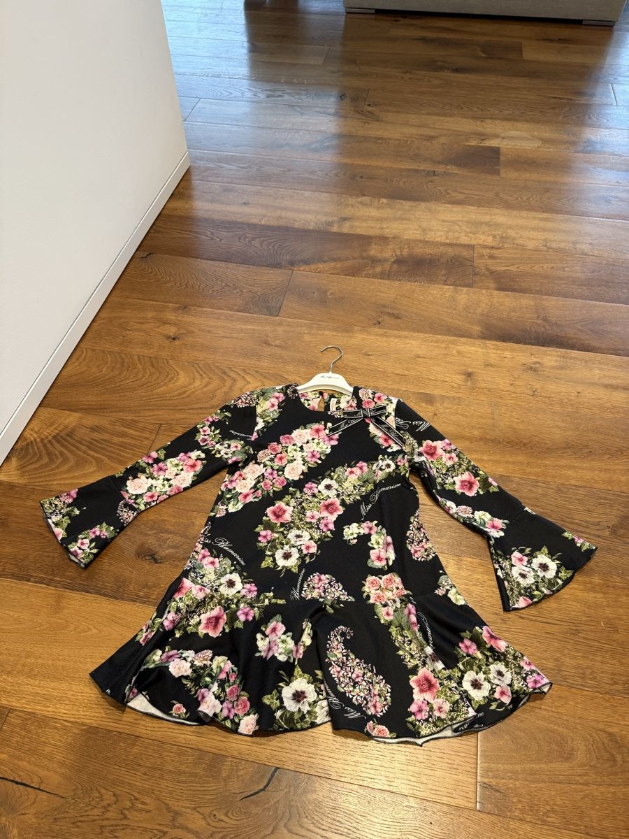 Robes et jupes: Miss Blumarine abito – D'occasion à Vico Morcote par bog_lr9t 2