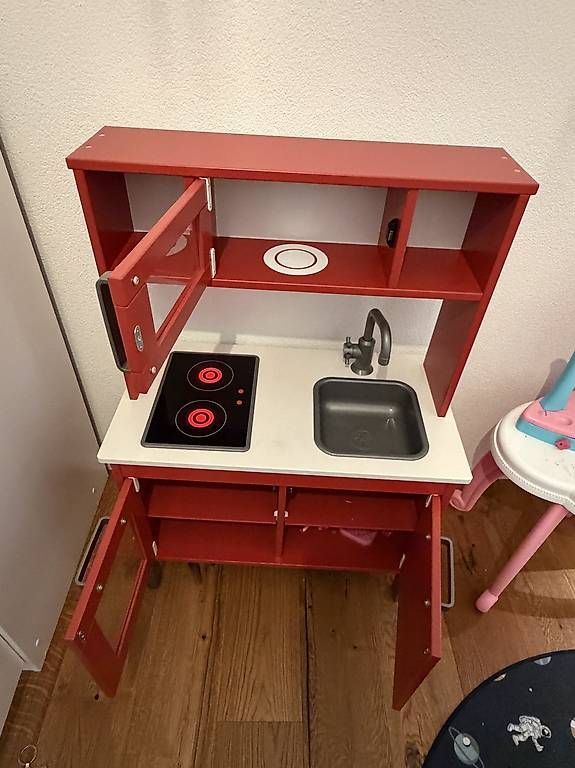Spielzeuge: Holzküche Kinder – Gebraucht aus Menziken von Petrit.b 2