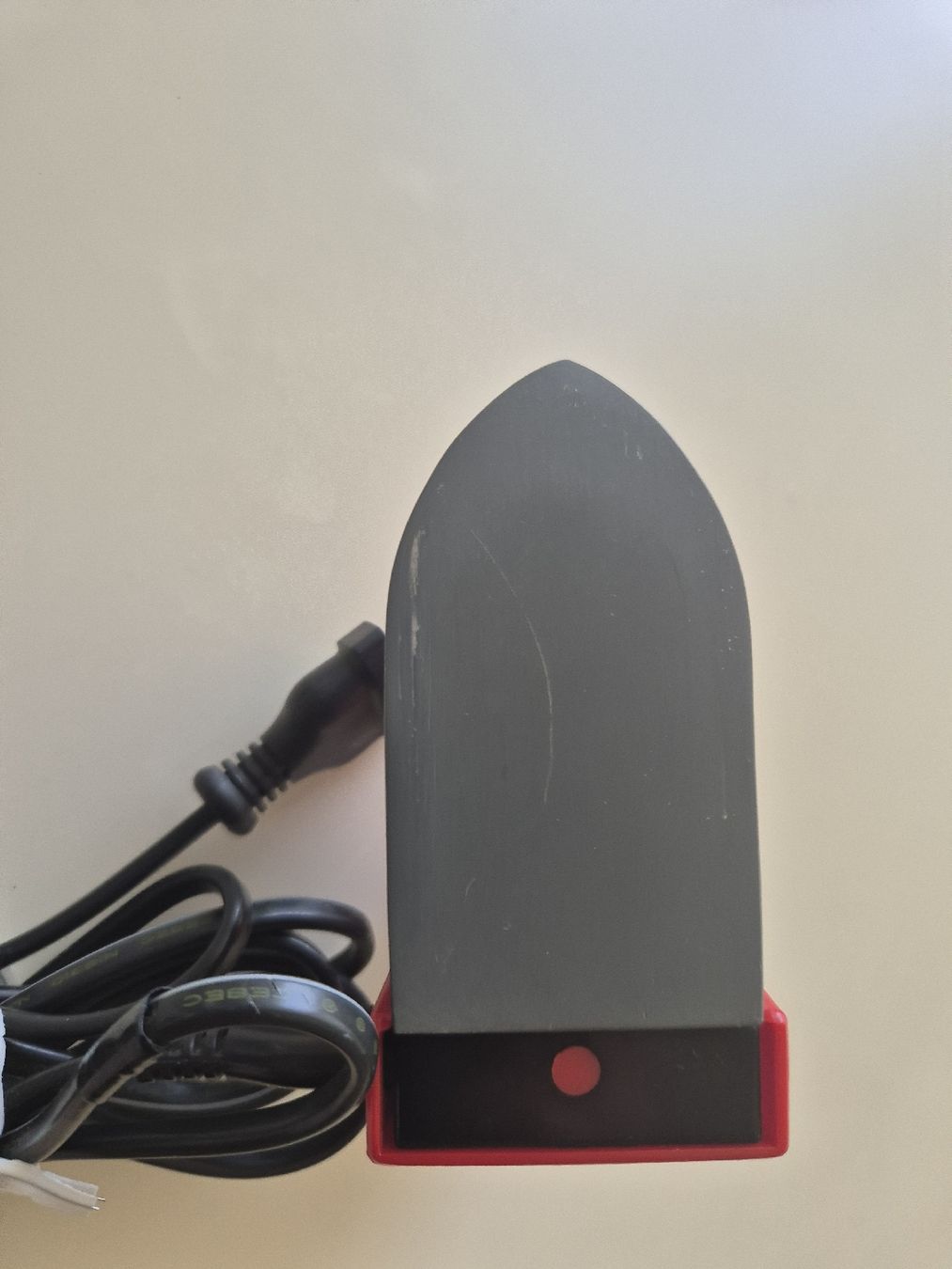 Bügeleisen: Reisebügeleisen mit Kabel – Neu (gemäss Beschreibung) aus Effretikon von fridolina01 2