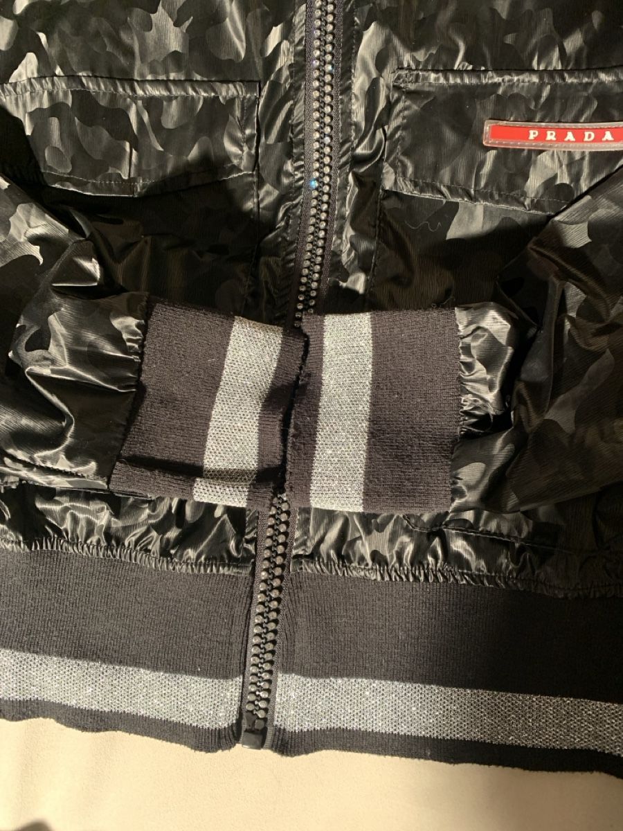 Prada Giacche: PRADA  Jacke – Usato da Bergdietikon venduto da zor_856j 6