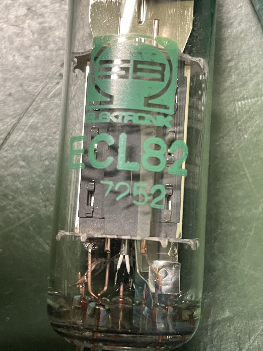 Componenti elettronici: ECL82 Röhre  – Nuovo e nell'imballaggio originale da Oftringen venduto da Jradioman 1