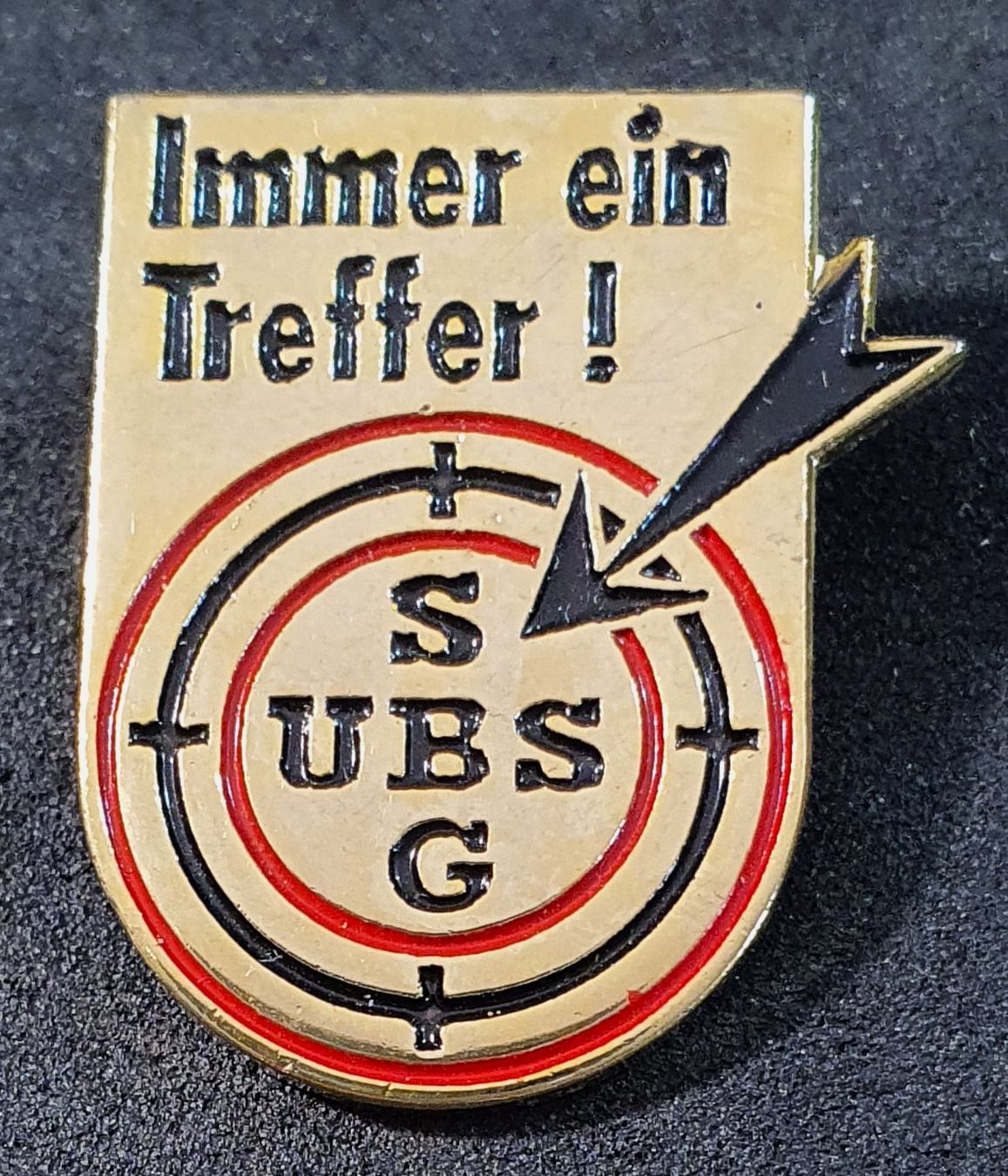 Placchette & Badge: Z101 - Pin Zielscheibe  UBS SBG Immer ein Treffer! – Usato da Reinach BL venduto da Boston-Verkauf