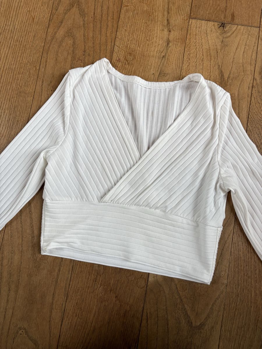 Shein Top: Trendiges Langarm-Crop-Top in Grösse S – Usato da Frauenfeld venduto da lin_77m9 2
