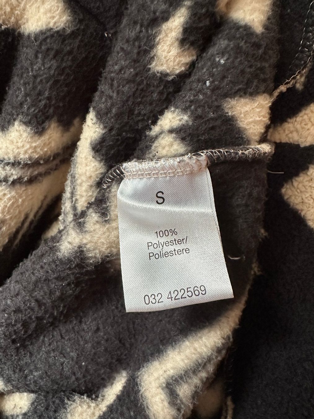 Pullover & Sweatshirts: Fleece Pulli warm tolles Muster S – Gebraucht aus Gümmenen von FelizitasHermann 5