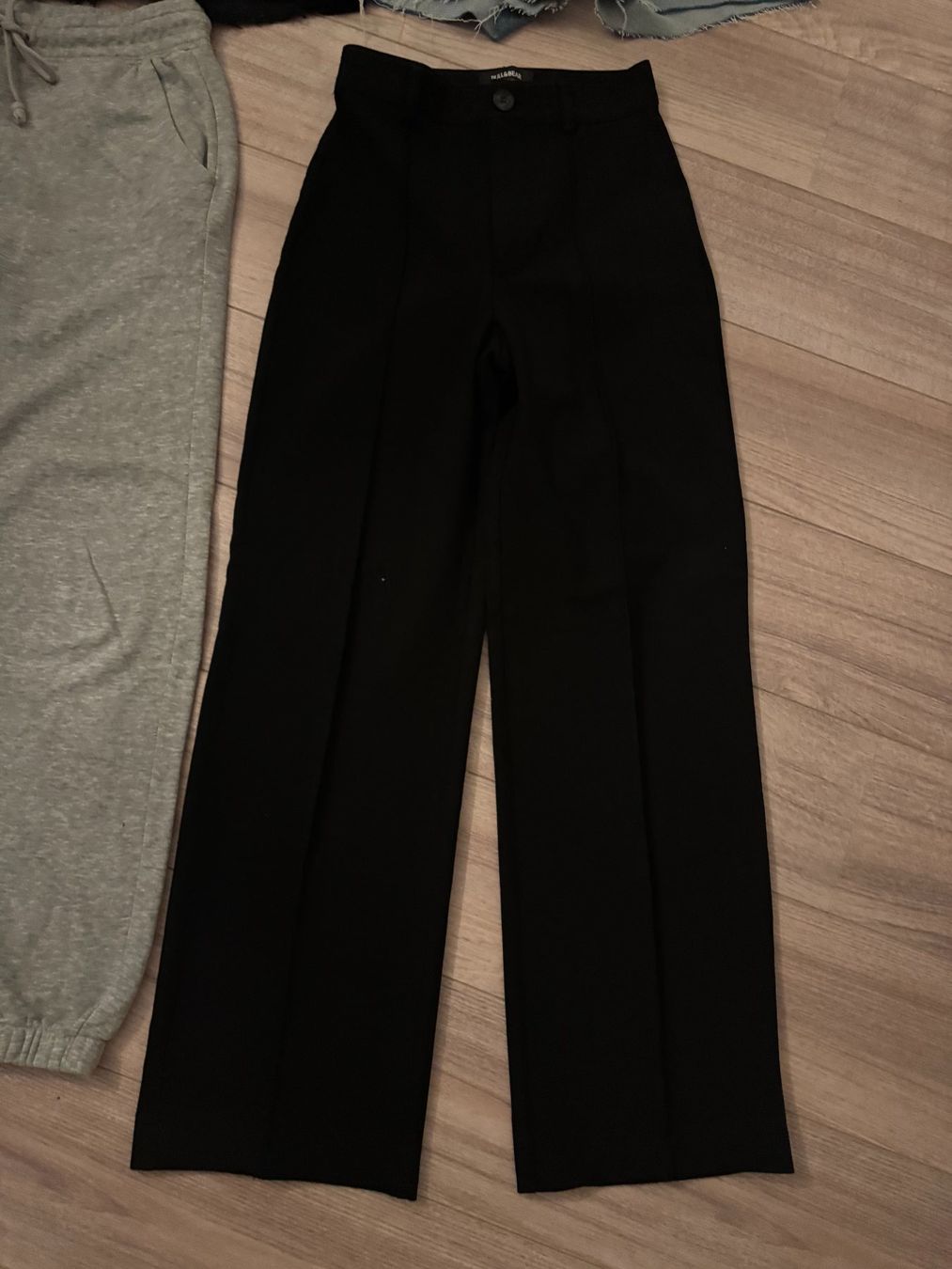Lotti di vestiti: 4 Stk. Hosen-Set Gr. XS/32 – Usato da Bonstetten venduto da VCLS 2
