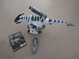 Ferngesteuerter Dinosaurier mit Fernbedienung