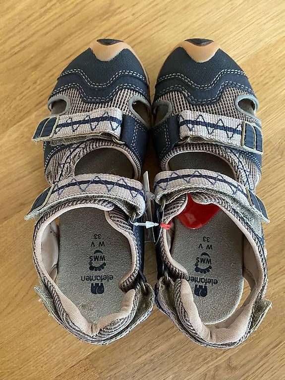 Scarpe per ragazzi: Kinder-Sandalen, Gr.33, NEU – Usato da Iffwil venduto da tan_l2nr 1